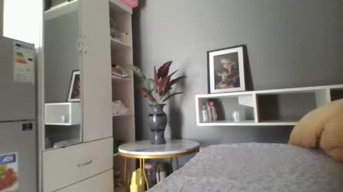 sexyquin1 online show from 02-20-25, 10:48