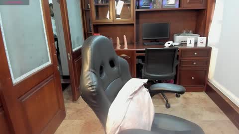 R A C H E L online show from 11-27-25, 12:18