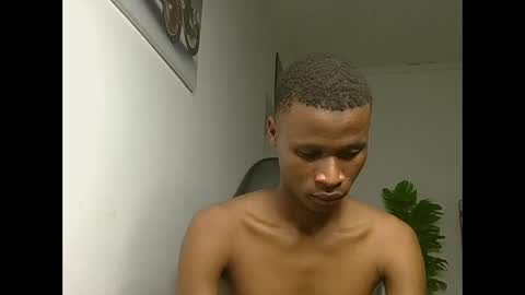Snapshot of sexyromeo_bbc chatting on 06-02-26, 06:54 Enzo online show from 06-02-26, 06:54