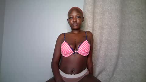 Snapshot of sexyrops chatting on 06-07-26, 03:10 sexyrops online show from 06-07-26, 03:10