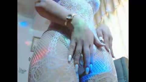 Venus Independent Model online show from 10-22-25, 05:13