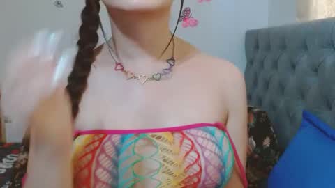 Venus Independent Model online show from 06-19-26, 05:28
