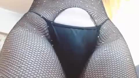 Venus Independent Model online show from 06-27-26, 08:58
