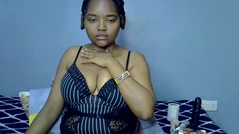Snapshot of sexyshazy1 chatting on 07-15-26, 08:03 sexyshazy1 online show from 07-15-26, 08:03