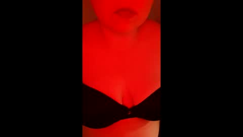 sexysidney22 online show from 04-19-26, 05:29