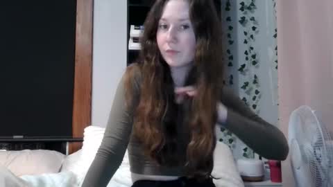 sexystephanie04 online show from 09-28-25, 11:54