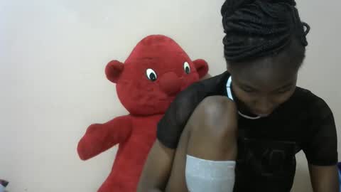 Snapshot of sexytinyy chatting on 05-13-26, 08:16 maria online show from 05-13-26, 08:16