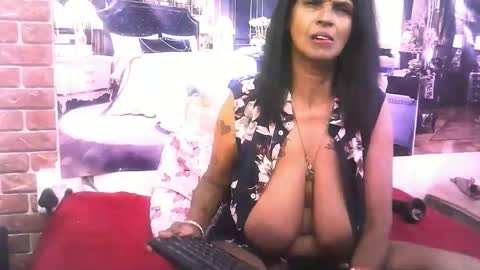 sexyva4u2luv online show from 12-19-25, 10:17