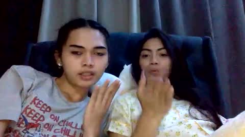 Xenaaa online show from 11-13-25, 09:41