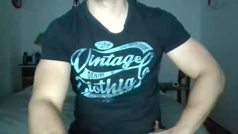 sexyyphilip online show from 12-19-25, 11:23