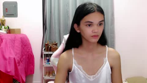 Zendaya online show from 06-14-26, 04:31