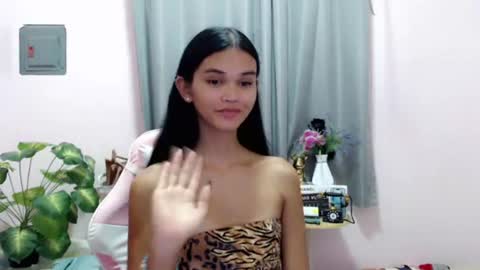 Zendaya online show from 07-28-26, 07:39
