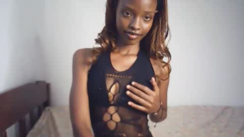 sexyzuriel online show from 02-09-26, 04:16