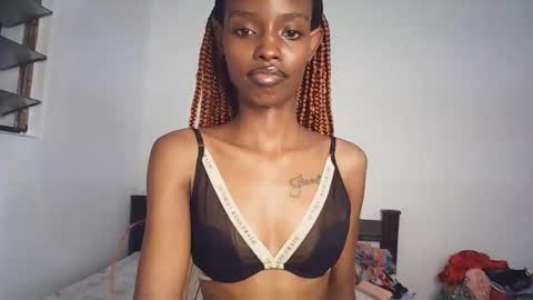 sexyzuriel online show from 02-22-26, 05:33