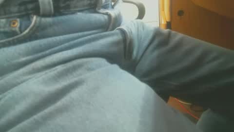 Bruce online show from 01-31-25, 09:26