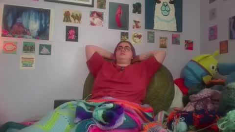 sglily111 online show from 02-11-26, 05:07