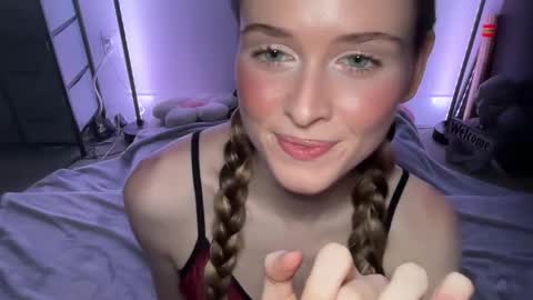 shadebabe online show from 11-28-25, 08:50