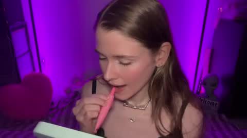 shadebabe online show from 06-18-26, 05:19