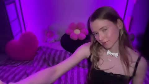 shadebabe online show from 06-18-26, 09:14