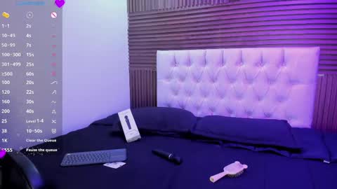 Snapshot of shaden_1 chatting on 05-23-26, 11:53 Liz online show from 05-23-26, 11:53