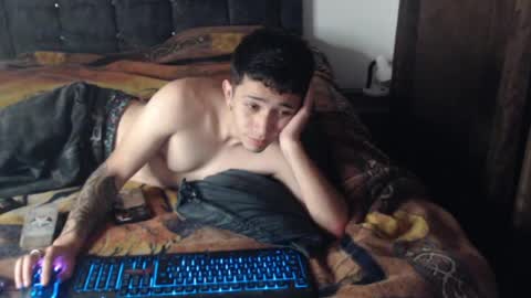 Snapshot of shadow_men_ chatting on 06-23-26, 05:16 james online show from 06-23-26, 05:16