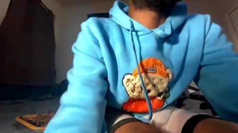 Shadow online show from 01-04-25, 04:23