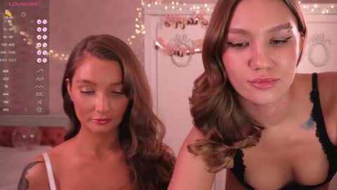 Snapshot of shadowladyyy chatting on 12-18-24, 05:31 Sindy and Nancy  Next stream 1 December  online show from 12-18-24, 05:31