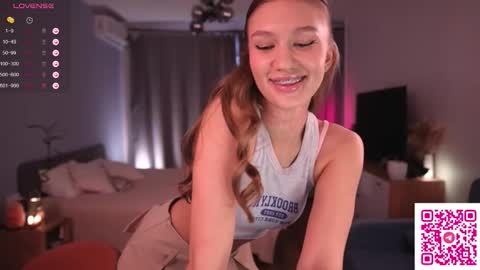 Sindy and Nancy  Next stream 1 December  online show from 02-08-26, 01:14