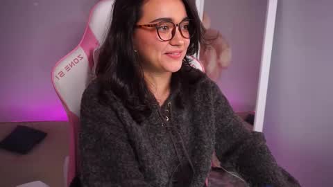 Snapshot of shadowlotus_ chatting on 11-18-25, 03:49 Lily online show from 11-18-25, 03:49