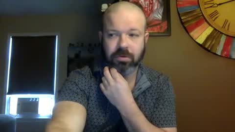 Shady online show from 10-18-25, 04:30