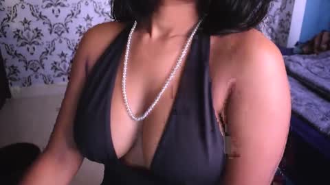 Snapshot of shanaya_indian chatting on 12-05-24, 05:04 shanaya indian online show from 12-05-24, 05:04