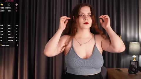 Snapshot of shandejarnett chatting on 10-25-25, 03:18 Maya3 online show from 10-25-25, 03:18