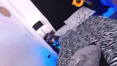 MISS SHANE online show from 03-02-26, 07:48