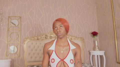 Snapshot of shanelle__ chatting on 06-15-26, 07:05 S H A N E L L E online show from 06-15-26, 07:05