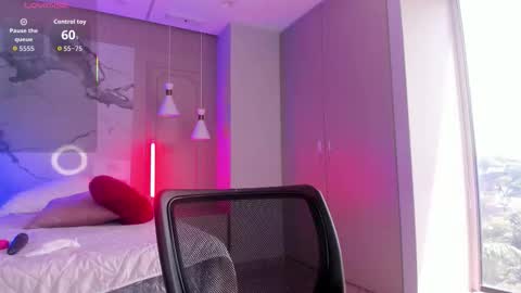 Shanell Moore online show from 09-14-25, 03:33