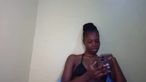 Snapshot of shania_sleigh chatting on 02-14-25, 07:12 shania_sleigh online show from 02-14-25, 07:12