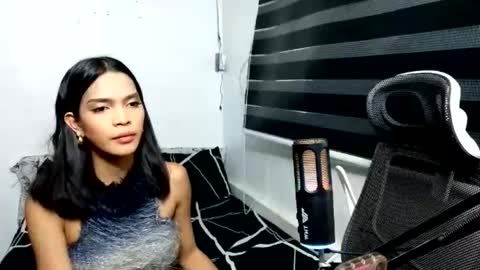 Snapshot of shanleehotcreammy chatting on 07-20-26, 04:42 shanleehotcreammy online show from 07-20-26, 04:42