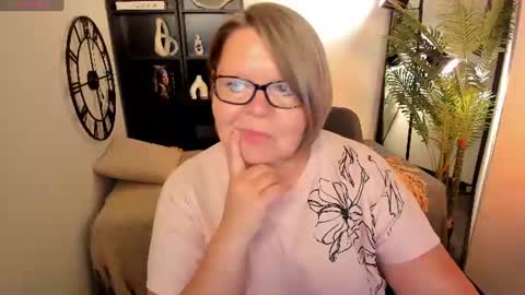Shannon online show from 07-22-26, 01:03
