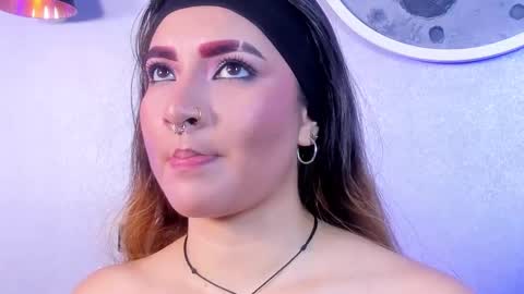 Shanntal  online show from 11-05-25, 07:58