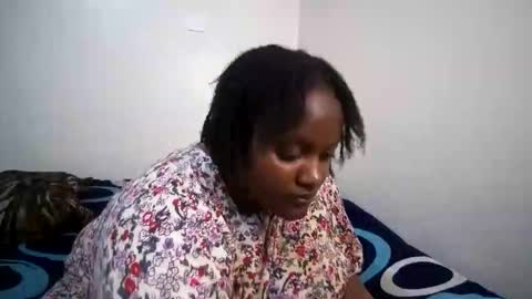 shanny_123 online show from 05-22-26, 09:26