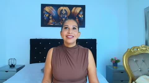 Snapshot of shanon_mature_ chatting on 05-08-26, 07:52 Shanon online show from 05-08-26, 07:52