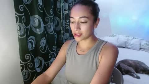 shantal_101 online show from 10-09-25, 11:58