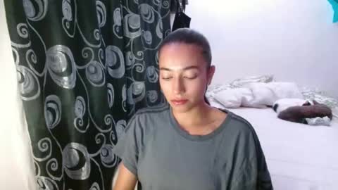 Snapshot of shantal_d03 chatting on 10-07-25, 04:53 shantal_d03 online show from 10-07-25, 04:53