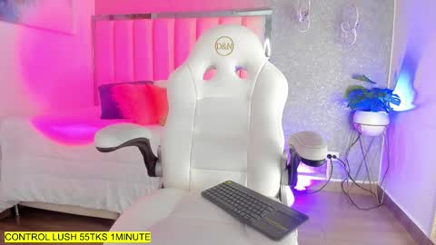 Shantal online show from 03-11-26, 11:27