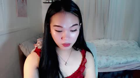 Snapshot of shantel_xx chatting on 04-08-26, 12:05 Shantel online show from 04-08-26, 12:05