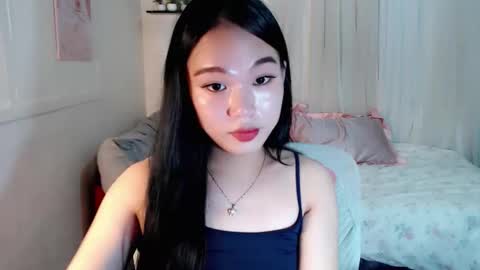 Snapshot of shantel_xx chatting on 04-10-26, 12:21 Shantel online show from 04-10-26, 12:21