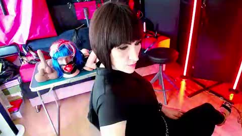Shapeshifters HQ online show from 07-29-26, 10:57