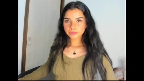 Snapshot of shara_jones chatting on 03-12-25, 06:07 Sara online show from 03-12-25, 06:07