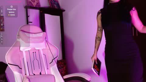 sharaross1 online show from 12-04-25, 07:06