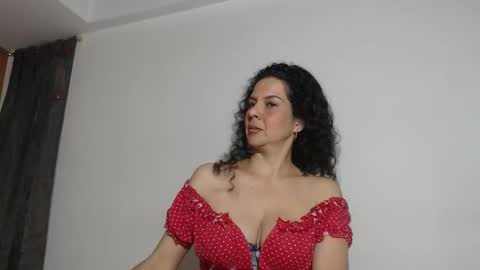 sharickleon11 online show from 01-13-26, 11:43